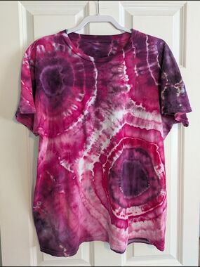 Gildan Pink & Purple Tie-Dye Short Sleeve Tee